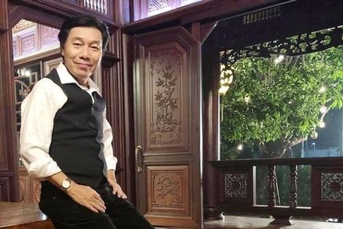 Nam diễn viên nổi tiếng, hôn nhân viên mãn suốt 40 năm nhưng luôn cảm thấy có lỗi với vợ con