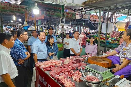 An Giang giám sát bình ổn thị trường Tết Nguyên đán