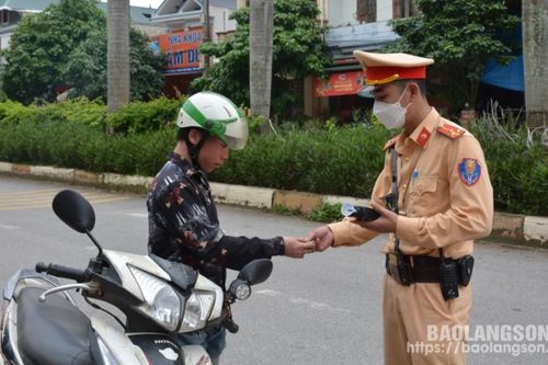 Xảy ra 2 vụ tai nạn giao thông trong ngày nghỉ Tết Dương lịch 2025