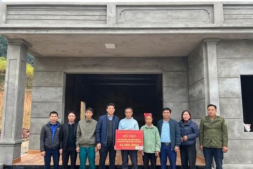 Bát Xát hoàn thành gần 1.200 nhà ở dành cho người nghèo, đối tượng người có công
