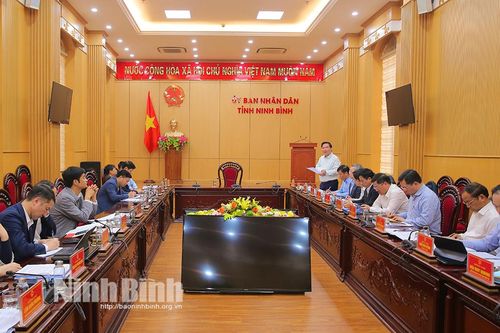 UBND tỉnh thảo luận, cho ý kiến đối với dự thảo Báo cáo kết quả thực hiện Nghị quyết Đại hội Đảng bộ tỉnh lần thứ XXII
