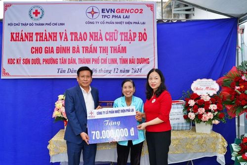 Nhiệt điện Phả Lại hỗ trợ kinh phí xây Nhà Chữ thập đỏ cho hộ nghèo tại địa phương