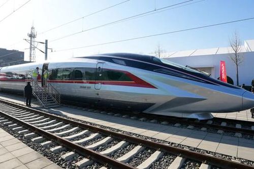 Trung Quốc công bố tàu cao tốc nhanh nhất thế giới, đạt vận tốc tới 450 km/h
