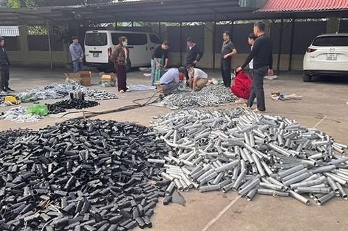 Công an tỉnh Bắc Giang thu giữ gần 4 tấn linh kiện súng