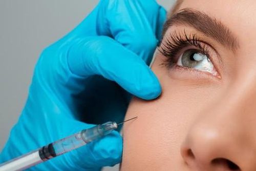 Liệu pháp tế bào gốc có hiệu quả và an toàn trong làm đẹp?
