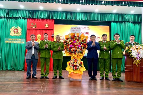 Nêu cao trách nhiệm người đứng đầu trên mọi mặt công tác