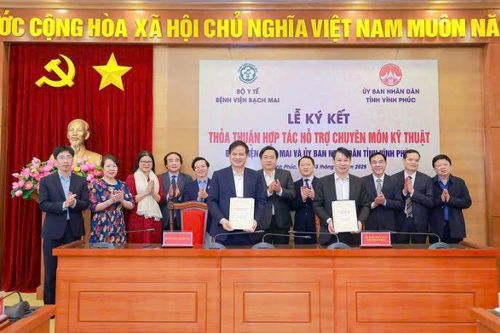 Tỉnh Vĩnh Phúc và Bệnh viện Bạch Mai ký hợp tác hỗ trợ chuyên môn kỹ thuật