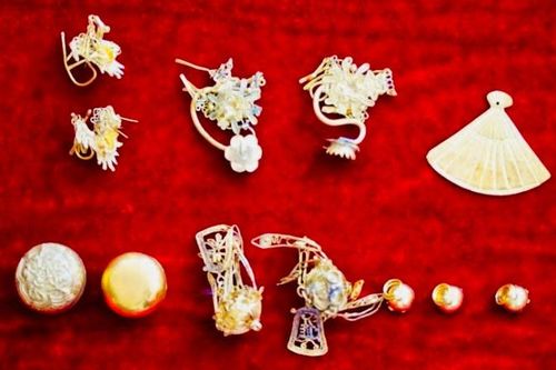 Bộ kim phẩm bằng vàng cung tiến Thánh mẫu Lê Chân (Hải Phòng) được công nhận Bảo vật quốc gia
