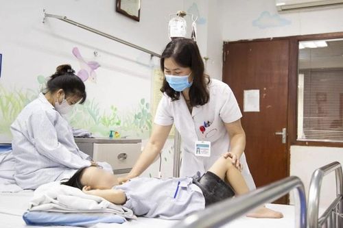 16 năm 'sống' nhờ những đơn vị máu hiến