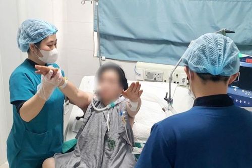 Bốn nạn nhân vụ phóng hỏa ở Phạm Văn Đồng hồi phục tốt