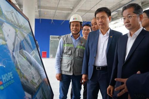 Đà Nẵng cam kết đồng hành cùng FPT trong hỗ trợ phát triển khoa học, công nghệ