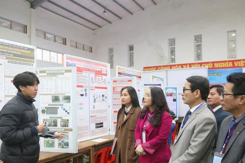 Gần 100 dự án của học sinh Quảng Trị tham gia cuộc thi Khoa học kỹ thuật