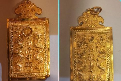 Bộ kim phẩm đền Nghè ở Hải Phòng là bảo vật quốc gia