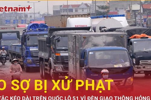 Bản tin 60s: Đèn tín hiệu gặp sự cố, hàng xe dừng đợi kéo dài cả cây số trên quốc lộ