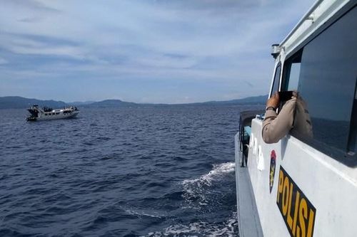 Chìm tàu cao tốc tại Indonesia