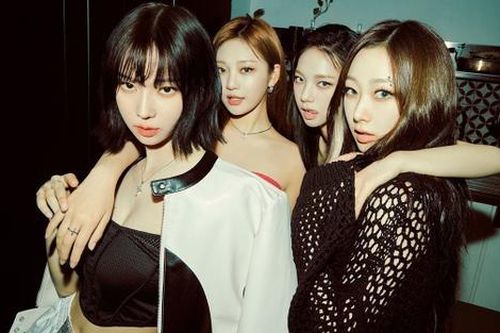 Từ tranh cãi của aespa: Truyền thống 'tặng quà ngược' có còn là thông lệ bắt buộc tại Kpop?