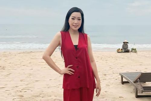 Nhan sắc tuổi U60 của Á hậu Việt lấy chồng đại gia