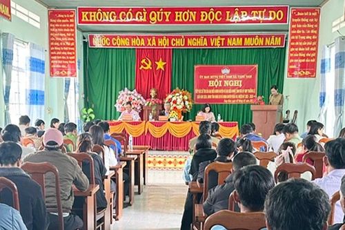 Đại biểu HĐND tỉnh tiếp xúc cử tri xã Yang Nam