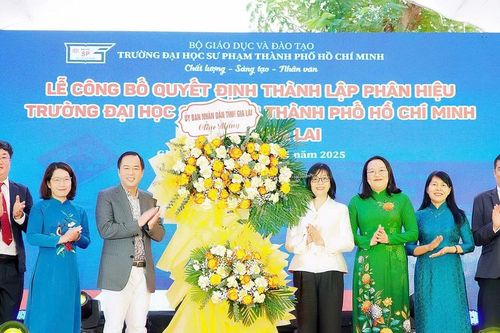 Công bố Quyết định thành lập Phân hiệu Trường Đại học Sư phạm TP. Hồ Chí Minh tại Gia Lai