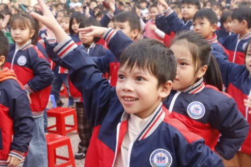 Ra quân 'Vì cuộc sống xanh và văn minh'