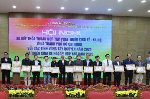 Sơ kết Thỏa thuận hợp tác phát triển kinh tế - xã hội giữa TP Hồ Chí Minh với các tỉnh vùng Tây Nguyên
