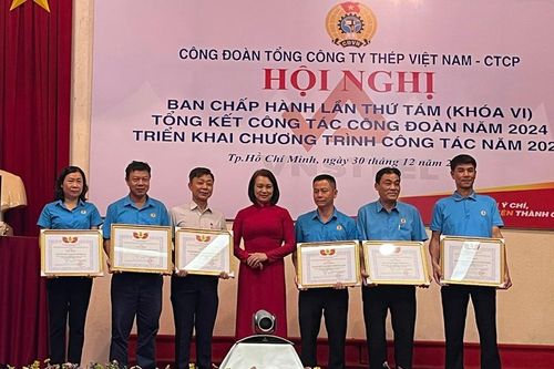 Công đoàn Tổng công ty Thép Việt Nam - CTCP: Đón nhận và khen thưởng cho các công đoàn cơ sở, tập thể, cá nhân và các công trình thi đua năm 2024