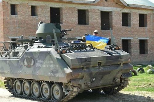 Xe chiến đấu bộ binh Hà Lan gây bất ngờ ở Ukraine