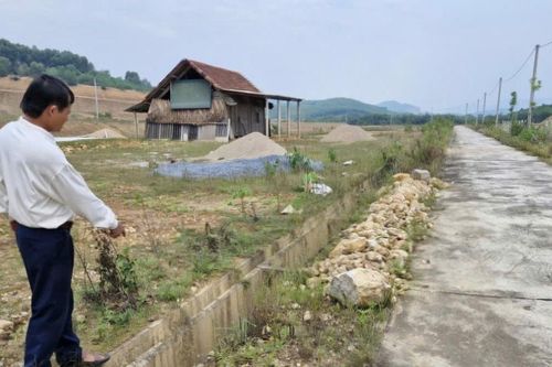 Khu tái định cư không có người định cư