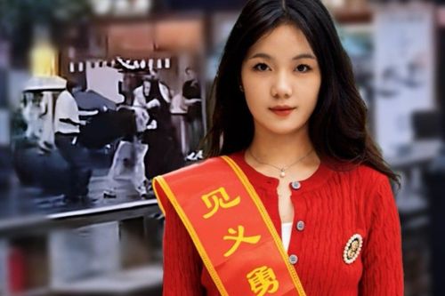 Cô gái dùng ô ngăn kẻ đâm dao, bị nói 'ngốc' vì từ chối kiếm tiền