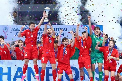 Đội bóng Việt Nam lọt đề cử Top 10 đội xuất sắc nhất thế giới 2024 sau khi vô địch Đông Nam Á