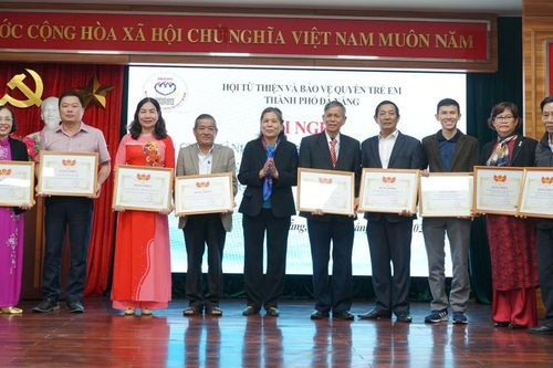Đà Nẵng có nhiều cách làm hay, nổi bật trong giúp đỡ hộ nghèo vượt khó, chung tay bảo vệ quyền trẻ em