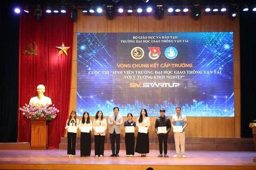Chung kết cuộc thi 'Sinh viên Trường Đại học Giao thông Vận tải với ý tưởng khởi nghiệp' lần thứ IV