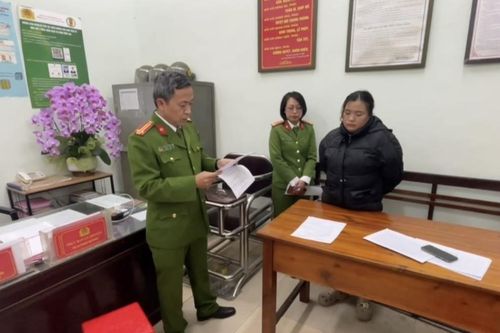 Khởi tố 2 đối tượng lợi dụng quyền khiếu nại tố cáo gây rối trật tự công cộng