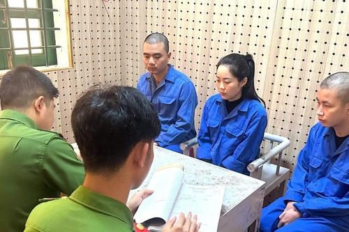 Hơn 3.000 người bị lừa mua iPhone giá rẻ 'cam kết chính hãng'
