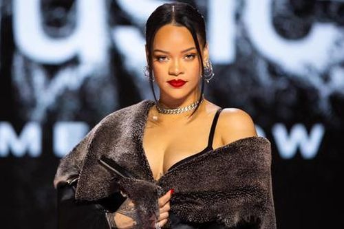 Sự tức giận của Rihanna