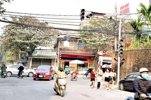 Cần sớm khắc phục đèn tín hiệu giao thông không hoạt động trên đường Bình Thuận