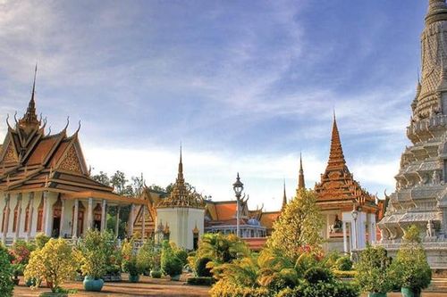 Phnom Penh và Hà Nội lọt top các điểm đến mừng năm mới giá cả phải chăng nhất châu Á