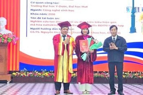 Trường Đại học Khoa học, Đại học Huế: Trao bằng tiến sĩ và thạc sĩ 2024