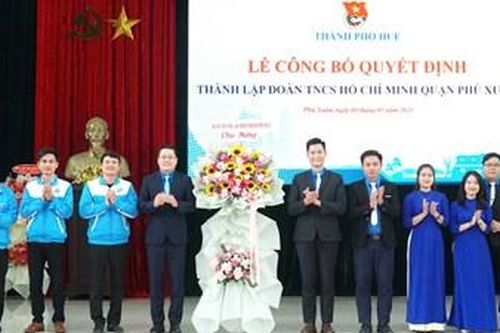 Công bố Quyết định thành lập Quận đoàn Phú Xuân