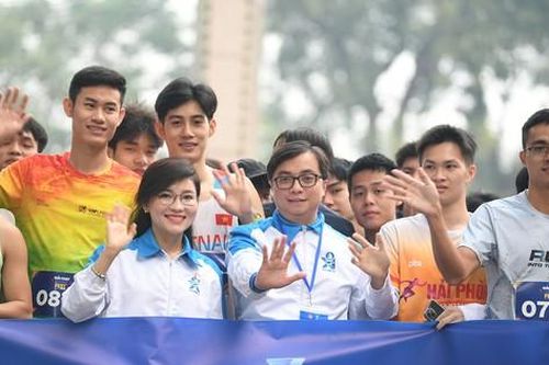 Ngày hội Connect Fest 2025: Khi 'Sinh viên 5 tốt' và 'Sao Tháng Giêng' cùng tỏa sáng