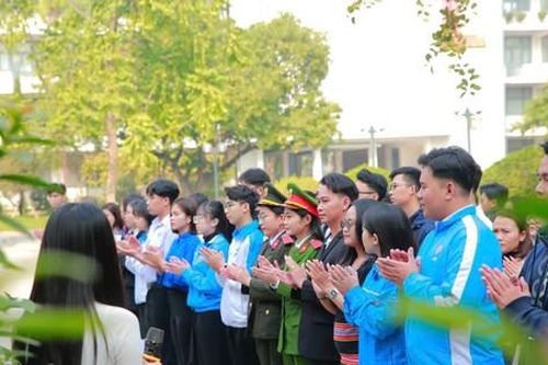 Những 'Sinh viên 5 tốt' tiếp nối truyền thống anh hùng của các thế hệ đi trước