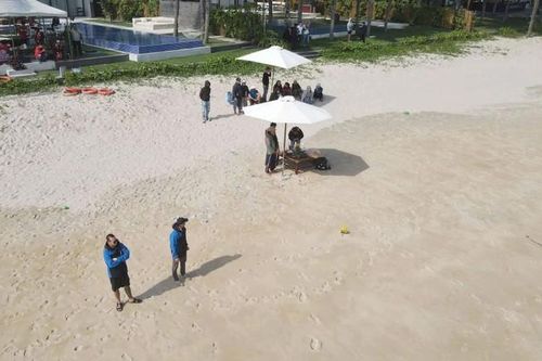 Cứu người tắm biển gặp nạn, nhân viên cứu hộ mất tích