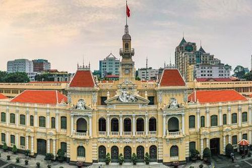 Tạm ngưng tổ chức tour tham quan trụ sở HĐND - UBND TP. HCM