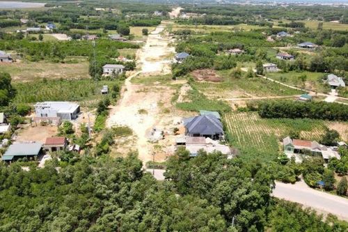 Quảng Trị: Gói thầu 130 tỷ thuộc dự án xây dựng đường Hùng Vương thu hút 3 nhà thầu cùng tham dự