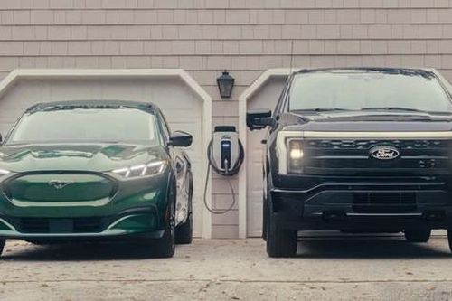 Bán tải và xe điện của Ford đạt doanh số cao tại Mỹ