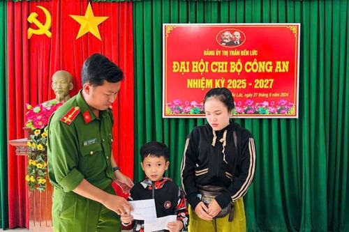 Bắt người đàn ông cướp 102 tờ vé số của bé trai 6 tuổi ở Long An