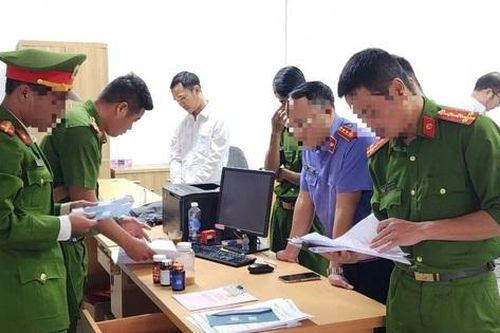 Công an tìm bị hại trong vụ nhân viên ngân hàng lừa đảo chiếm đoạt tài sản