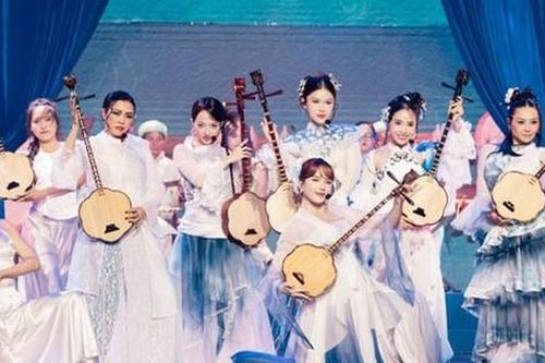'Chị đẹp Đạp gió 2024' tôn vinh nét đẹp văn hóa Việt Nam và các quốc gia