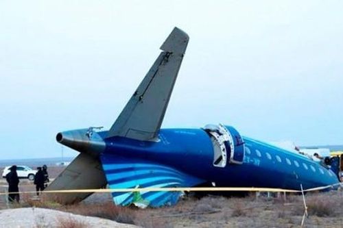 NÓNG trong tuần: Azerbaijan tiết lộ động thái từ Nga sau thông tin máy bay chở 67 người bị 'bắn nhầm'