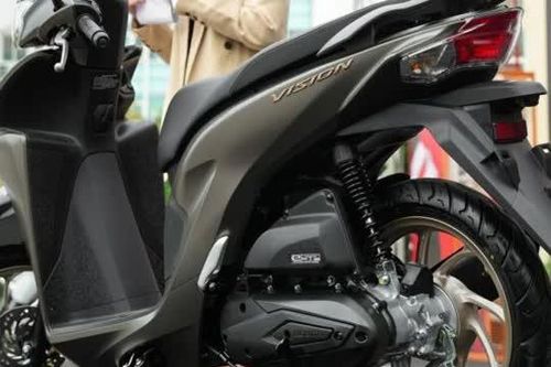 Giá xe Honda Vision 2025 tháng 1/2025 giảm 'sập sàn', giá rẻ như Future hút khách Việt cận Tết